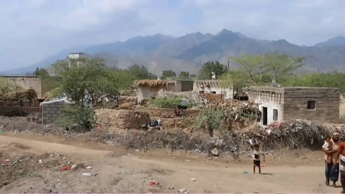 Houthi Shelling Targets Displaced Persons in Al-Haima Village, Hodeidah